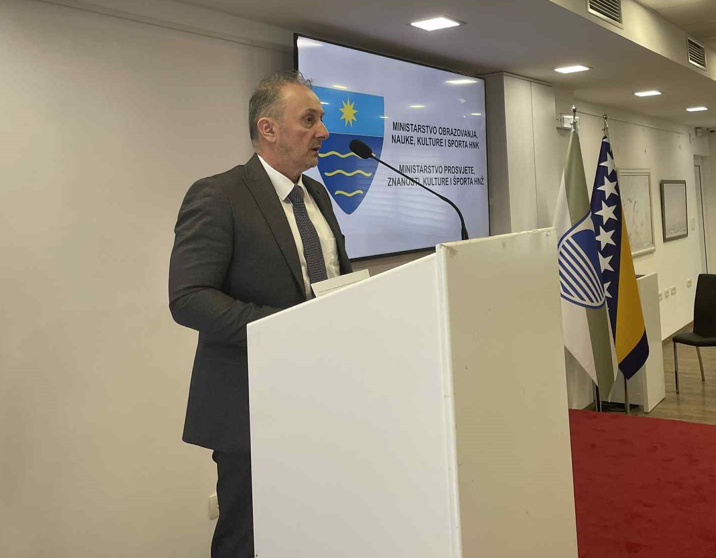 ODRŽANA VII. KONFERENCIJA O PREVENCIJI NASILJA U OSNOVNIM I SREDNJIM ŠKOLAMA HNK - „0 % TOLERANCIJE NA NASILJE U ŠKOLAMA“